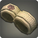 Leather Wristguards - Gaunlets, Gloves & Armbands Level 1-50 - Items